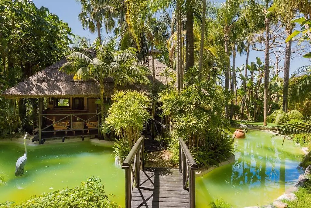 Grand Mansion With Tropical Park Villa Marbella